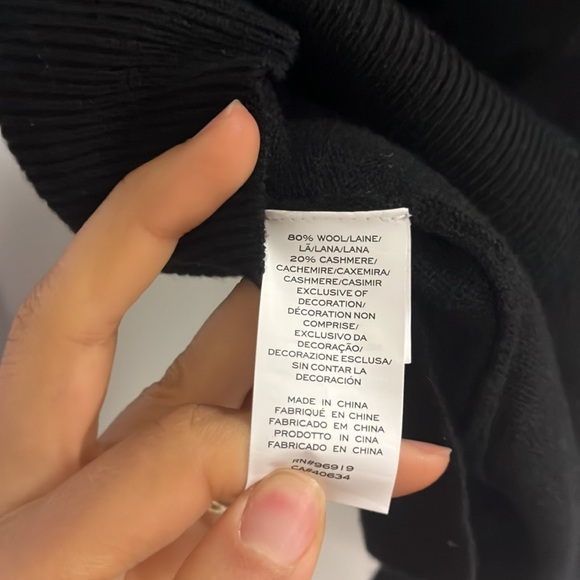 Marc Jacobs Pearl Cardigan - Picture 5 of 5